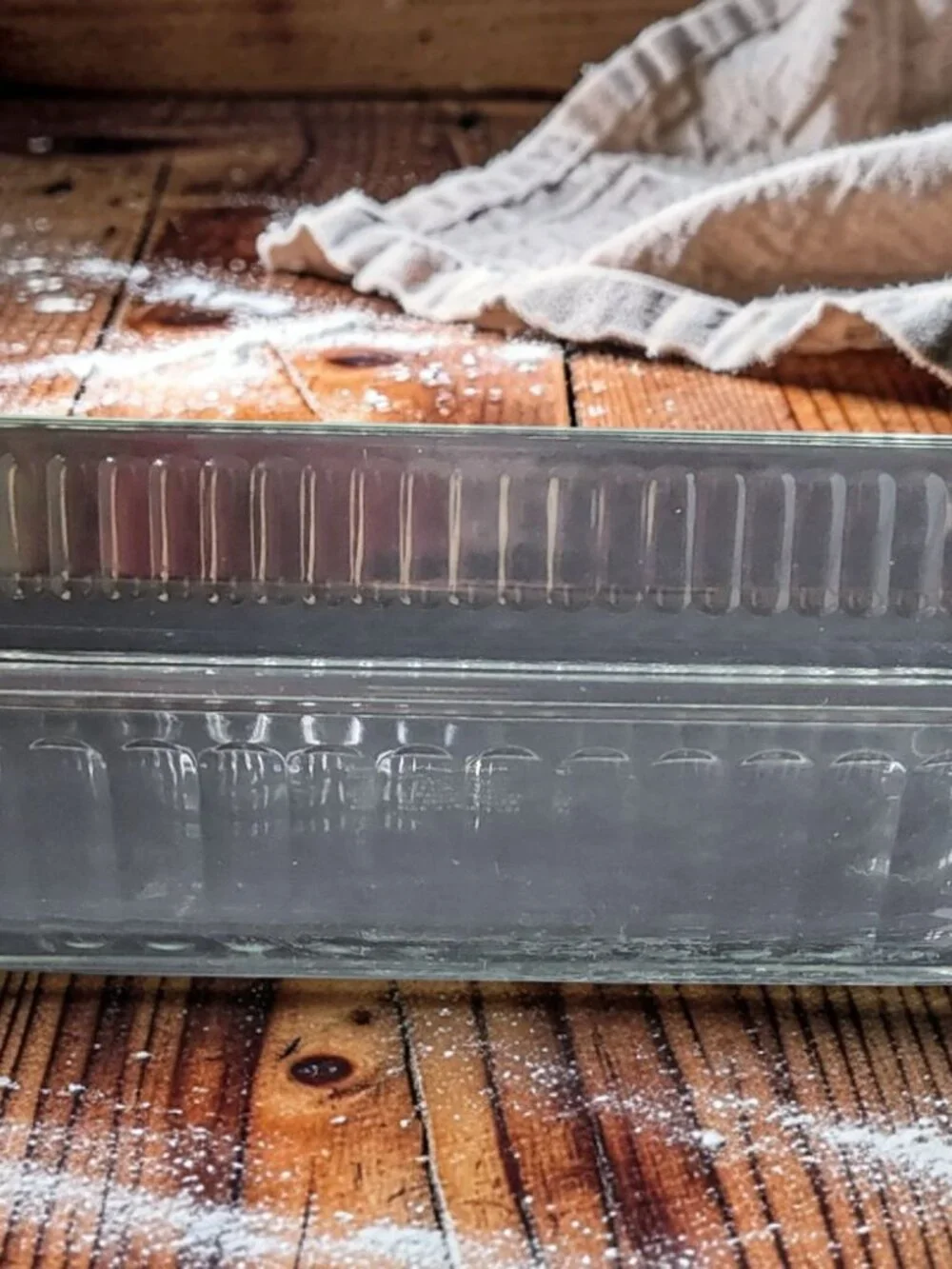 Vintage Pyrex 3qt Clear 13